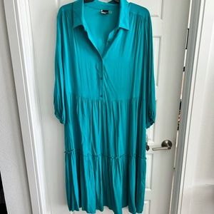 Plus size shirt collar dress